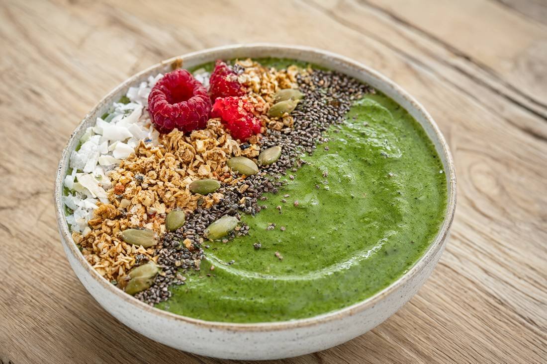 Green Smoothie Bowl with Granola